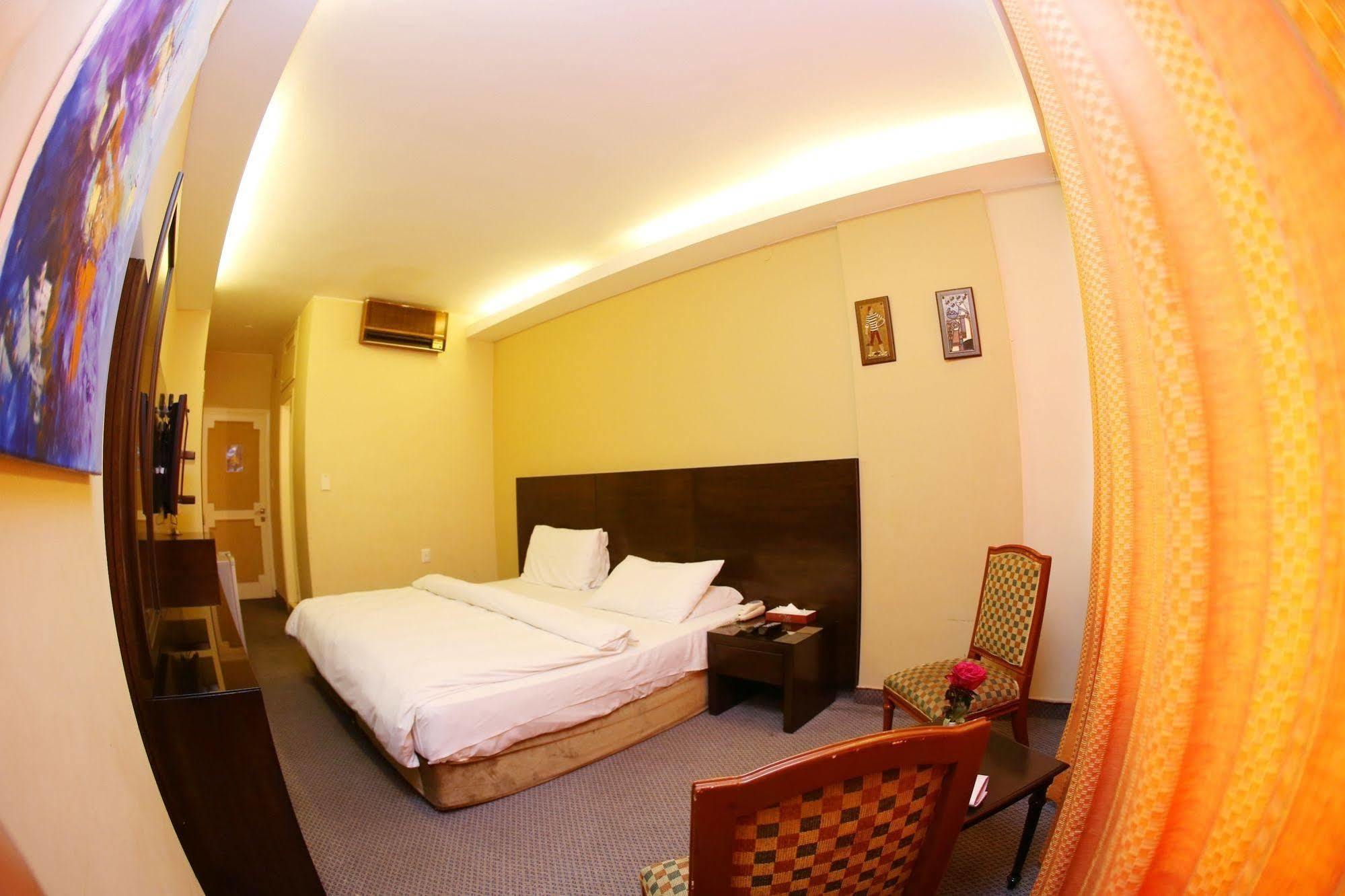 Le Marly Hotel Бейрут Екстер'єр фото